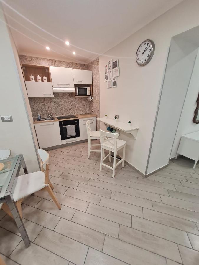 Palizzi'S Home Behind Plebiscite Square ナポリ エクステリア 写真